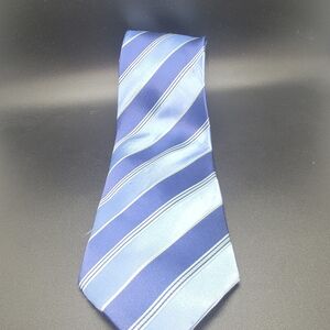 Stafford Navy and Light Blue Striped Tie